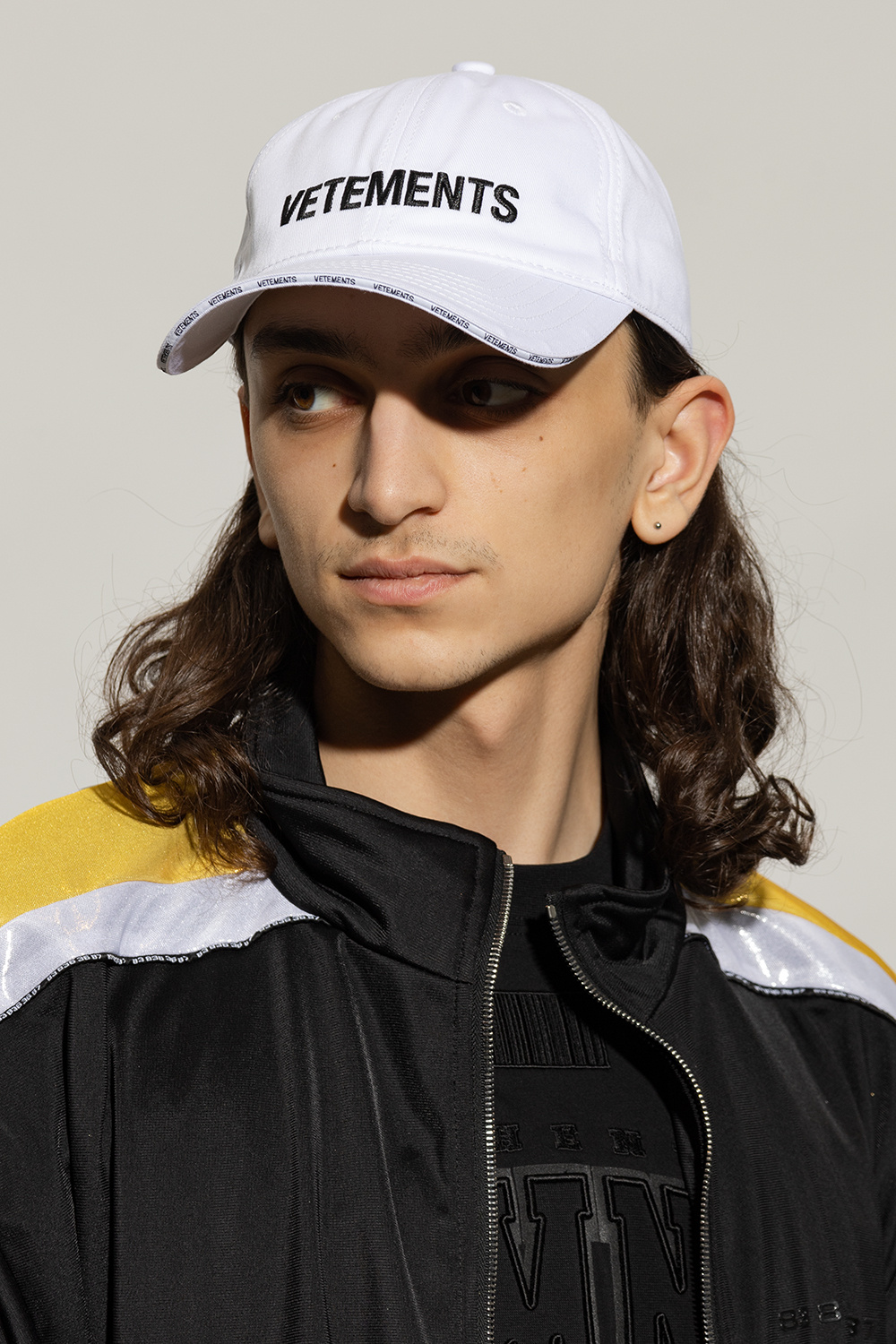 White Baseball cap VETEMENTS - jacquemus pink holiday christmas